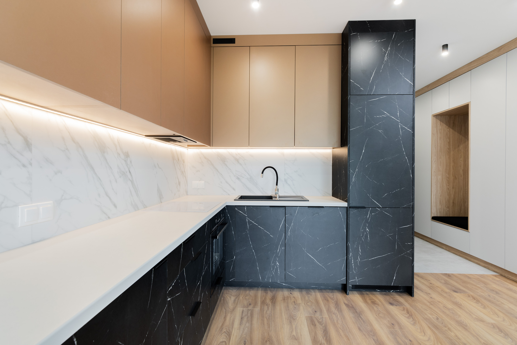 Nałęczowska, 76m2, 3-pokoje, piętro VI 